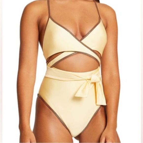 River Island NWT Yellow Foil Trim Wrap Front Tie Waist
One-Piece Swimsuit Sz 4 - Picture 4 of 8